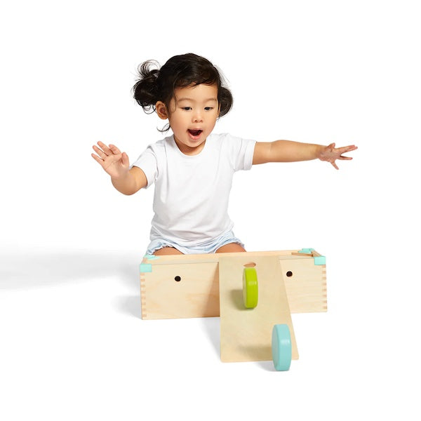 Use modular features to experiment with physics concepts.
